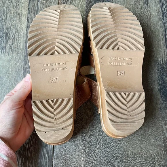 Troentorp | Leather Swedish Clogs | Size 37 - Picture 14 of 15